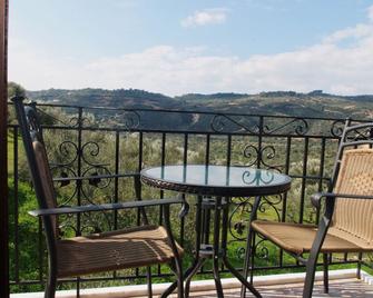 Elaionas Studios - Gytheio - Balkon