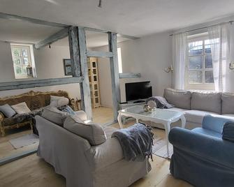 Heidehygge - Ferienhaus mit Wald - Eimke - Sala de estar