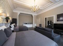 Grosvenor Suites - Edinburgh - Yatak Odası