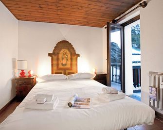 Appartamento La Fontaine Ski In Ski Out - Happy Rentals - Claviere - Camera da letto