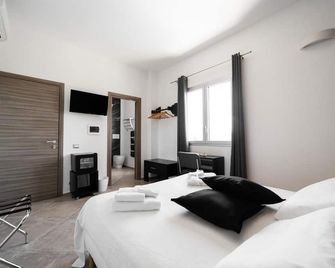 5 elementi - Porto Empedocle - Schlafzimmer