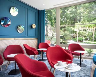 Golden Tulip Aix Les Bains - Aix-les-Bains - Lounge