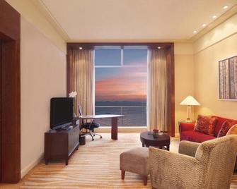 New Coast Hotel Manila - Manila - Wohnzimmer