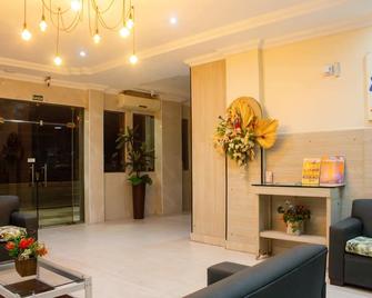 Hotel Ipe - Belém - Lobby