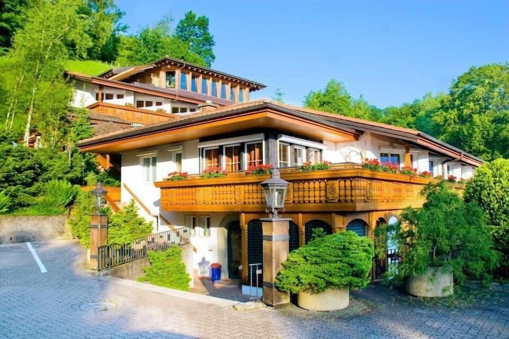 سيهوتل ييجرهوف أوبيرتوس