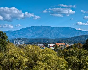 Music Road Resort Hotel and Inn - Pigeon Forge - Dış görünüm