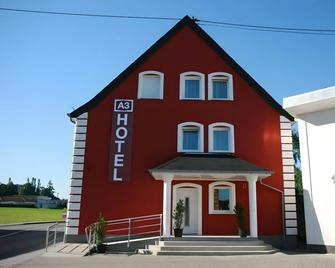 A3 Hotel - Oberraden - Building
