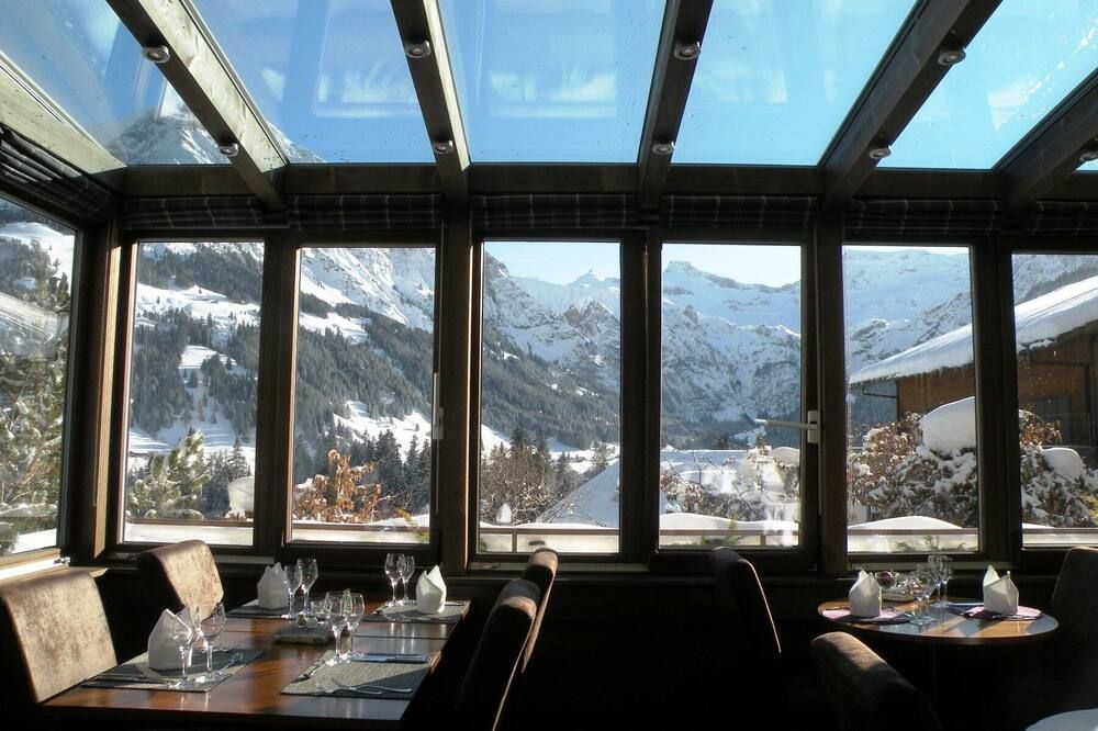 فندق أرينا ستاينماتلي