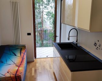 Casa Dolcitalia a Gardaland con piscina - Castelnuovo di Garda - Cucina