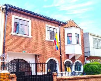 Hostal Cq Chapinero - Bogotá - Edifici