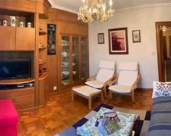 El Pescador - Ribadesella - Living room