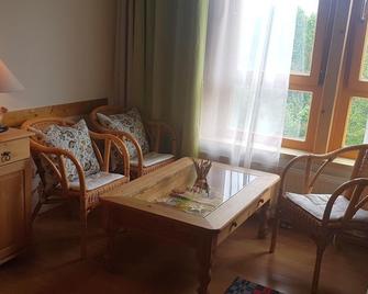 Landhaus Fühldichwohl - Fehring - Living room