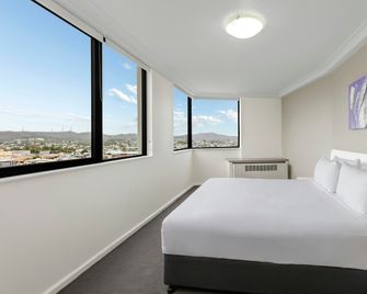 Park Regis North Quay - Brisbane - Bedroom