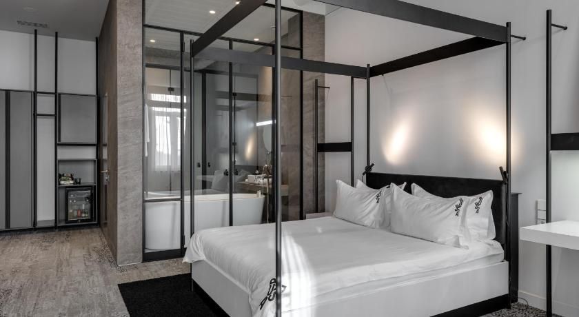 Bursa Hotel Kyiv thumbnail 3