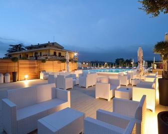 Hotel Ristorante Dante - Torgiano - Bazén