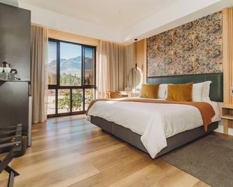 The Hawthorn Boutique Hotel - George - Slaapkamer