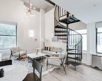 The Ledger Residences by Sosuite - Old City - Philadelphia - Living room