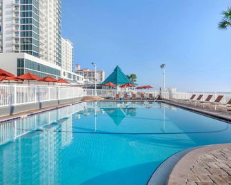 Hilton Vacation Club Daytona Beach Regency - Daytona Beach - Pileta