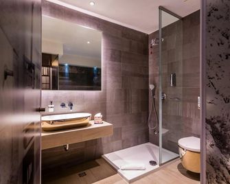 Hotel Colors Inn - Sarajevo - Bad