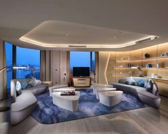 هيلتون كوانزو ريفرسايد - تشيوانتشو - ردهة