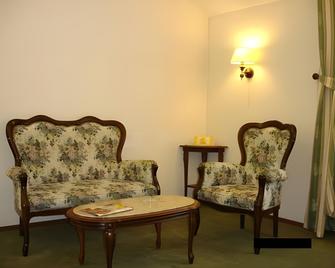 'Bon Apart Hotel' - Tomsk - Living room