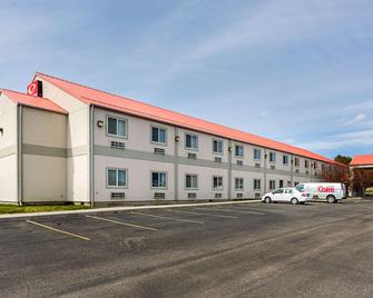 Econo Lodge Livingston Gateway to Yellowstone - Livingston - Building