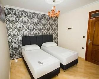Appart Hotel Excellent - Надор - Спальня