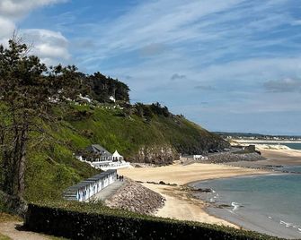 Seaside house 8 people, garden, 2 volcanoes and 4 bikes (2 with baby carrier) Internet - Barneville-Carteret - Beach
