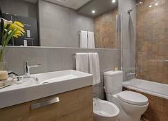 Apartamentos Suites Oficentro Deluxe - Malaga - Salle de bain