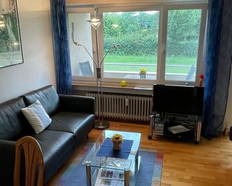 Ferienwohnung am Kurpark Mettnau - Radolfzell am Bodensee - Wohnzimmer