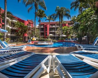 Enderley Gardens Resort - סרפרז פרדייז - בריכה