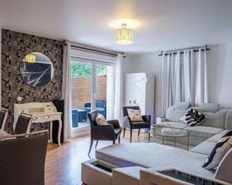 Stade de France - Aubervilliers - Living room