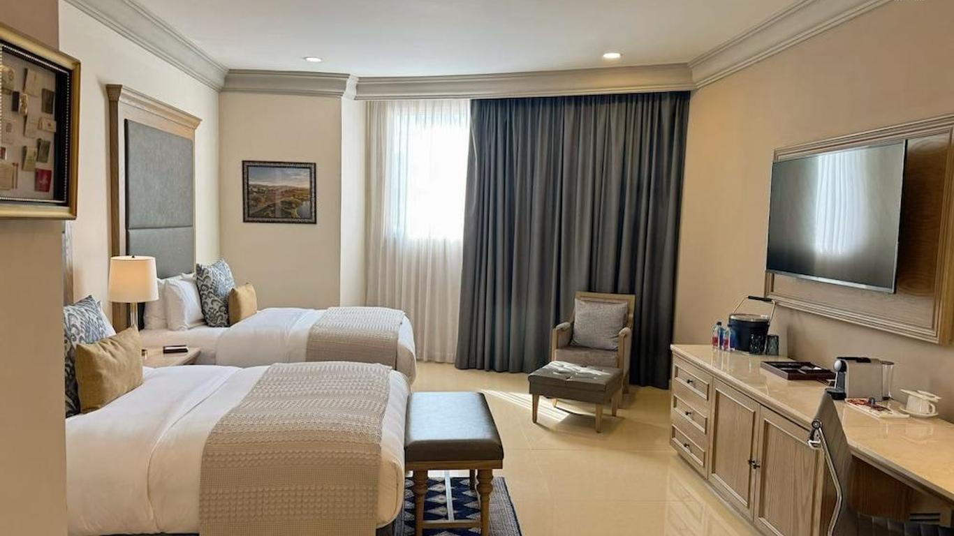 Montebello Hotel Golf Resort