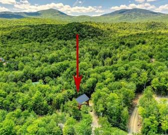 Dog-friendly cabin - Built in 2022! - Carrabassett Valley - Golf course