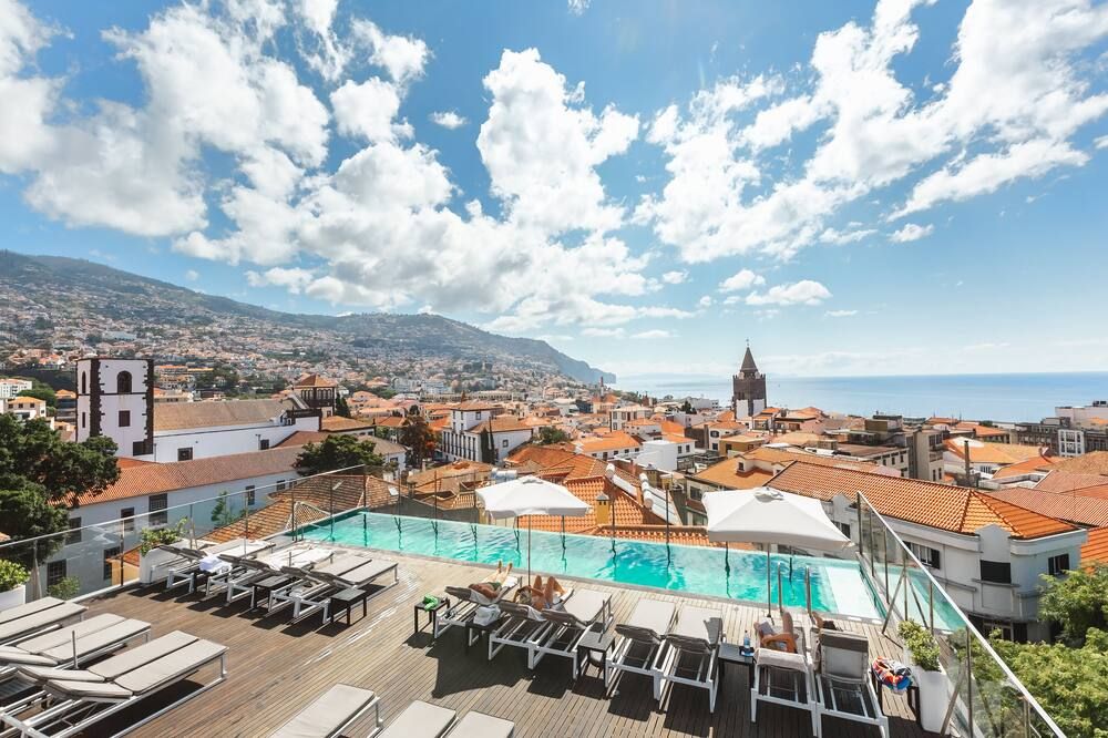 Castanheiro Boutique Hotel - Funchal