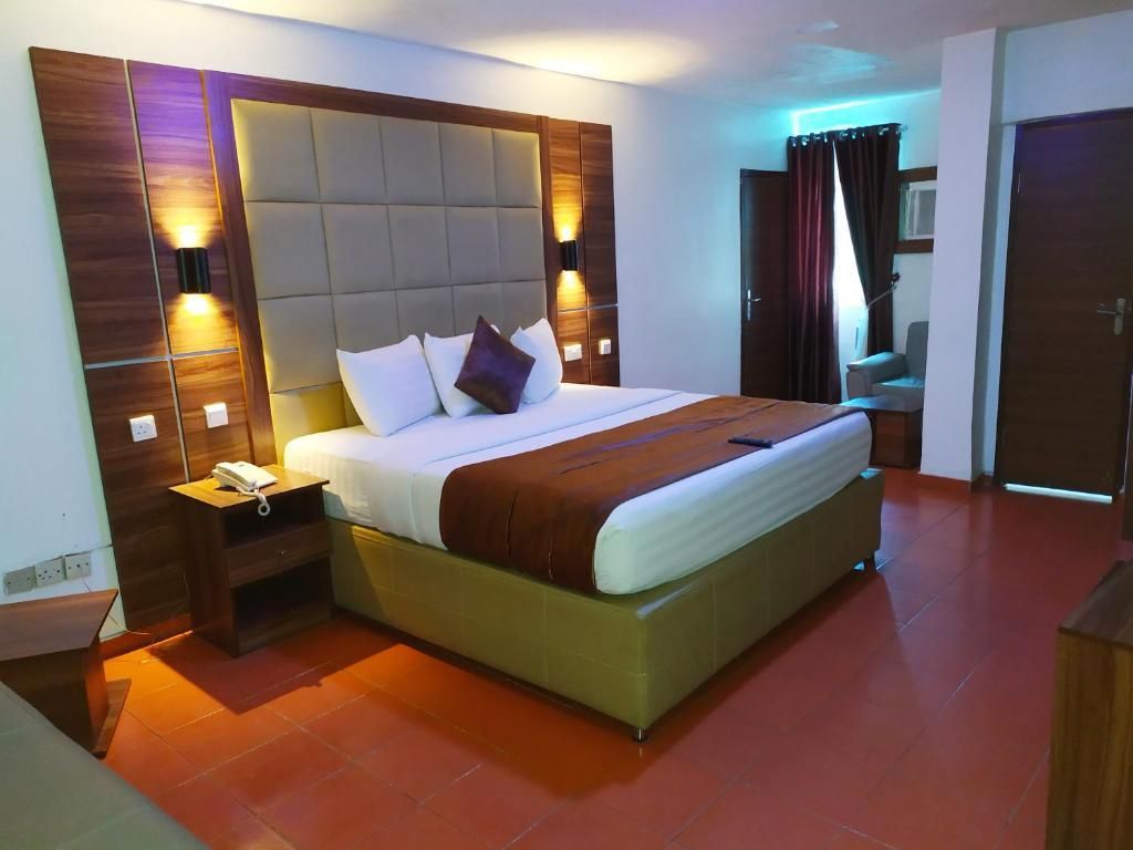 Presken Hotel @ Awolowo Way - لاغوس - غرفة نوم