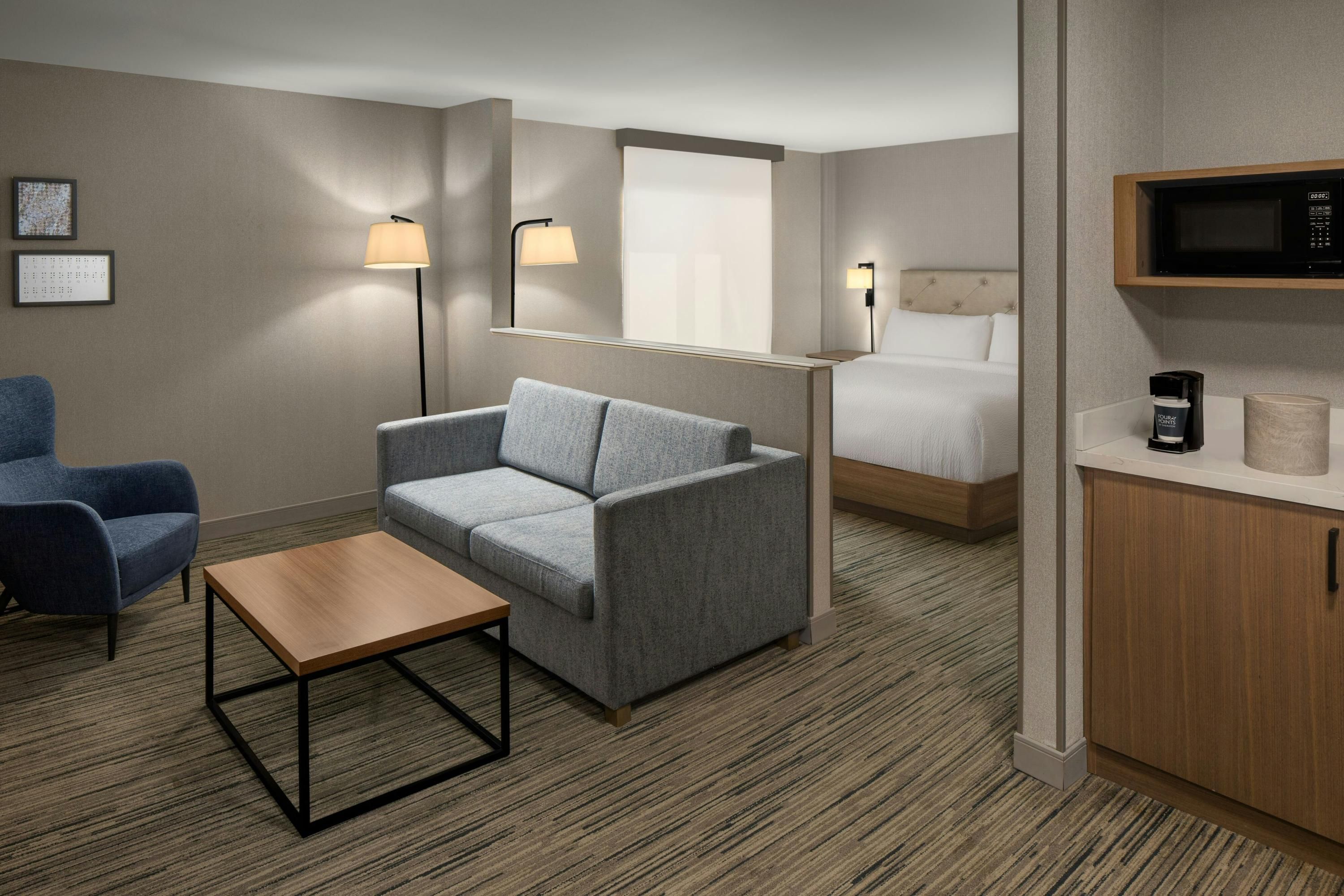 Four Points by Sheraton Downtown Seattle Center