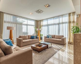 Hotel Monte Felice Centro - Gramado - Living room