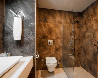 Fier Life Center - Kayseri - Bathroom