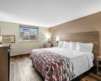 Red Roof Inn Ames - Ames - Schlafzimmer