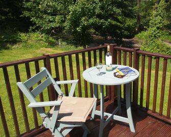 28 Riverside, Caer Beris Holiday Park - Builth Wells - Balkon