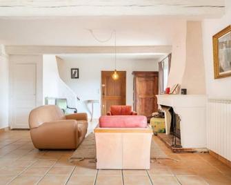 Holiday Home Le Mas du Magnoglia by Interhome - Tourtour - Sala de estar