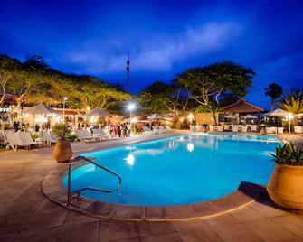 مورابيزا هوتل - سانتا ماريا (كاب فيردي) - حوض السباحة