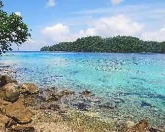 OYO 1498 Pak Har Bungalow - Sabang - Strand