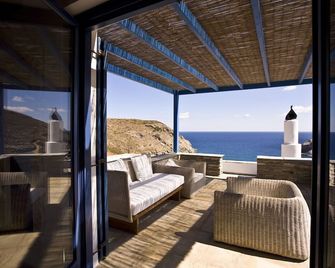 Aegea Blue Cycladic Resort - Andros - Балкон