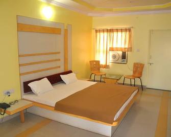 Hotel Ambar - Somnāth - Bedroom