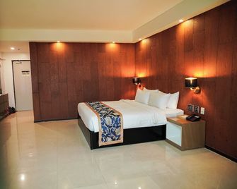 Sunday Hevea Hotel and Resort - Angeles City - Bedroom