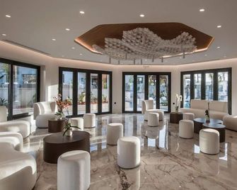 Noble Hotel Suites - Gouves - Lounge