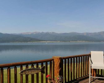 Exclusive Lake Front Log Home Minutes From Yellowstone Park - West Yellowstone - Balcony