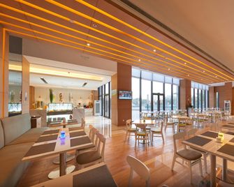 Holiday Inn Express Shanghai Jiading Industry Park By IHG - Shanghai - Restaurant